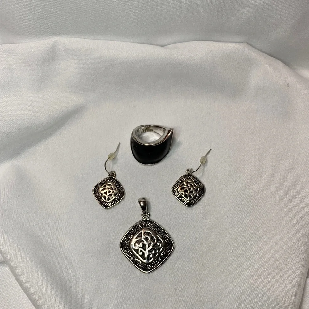 Silver Filigree Earrings with Ornate Design - Picture 1 of 6